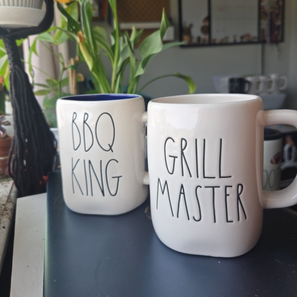 Rae Dunn Grill Master Mug Set